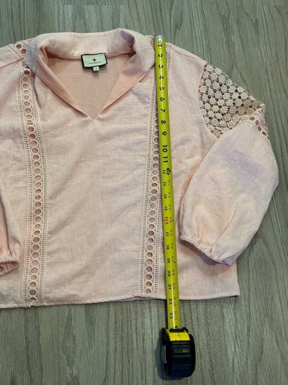 Tuckernuck Pink Eyelet Jane Blouse Small Top - Picture 7 of 8